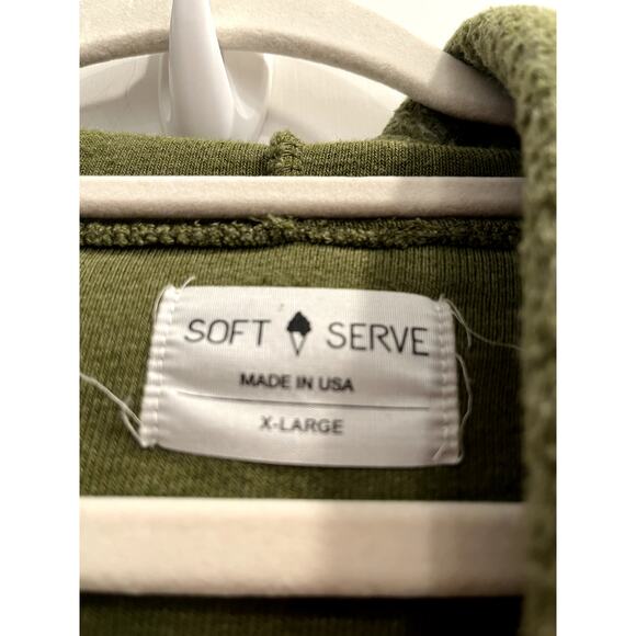 Soft Serve Army Green Hoodie Size XL Extra Large - Picture 2 of 4